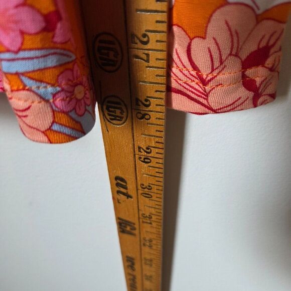 LIKE NEW LASCANA FOR VENUS BOHO FLORAL SURPLICE V NECK FLUTTER SLEEVES SIZE L - Picture 16 of 16